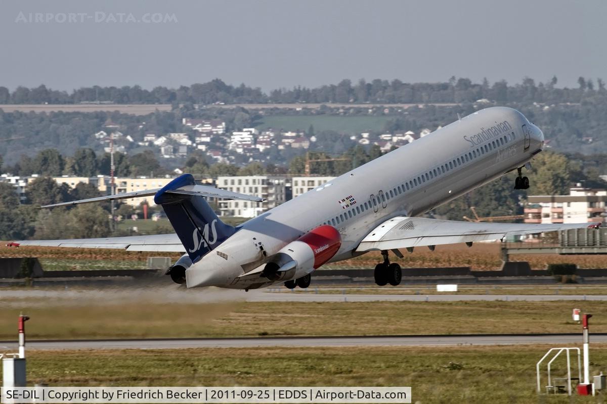 SE-DIL, 1989 McDonnell Douglas MD-82 (DC-9-82) C/N 49913, departure via RW07