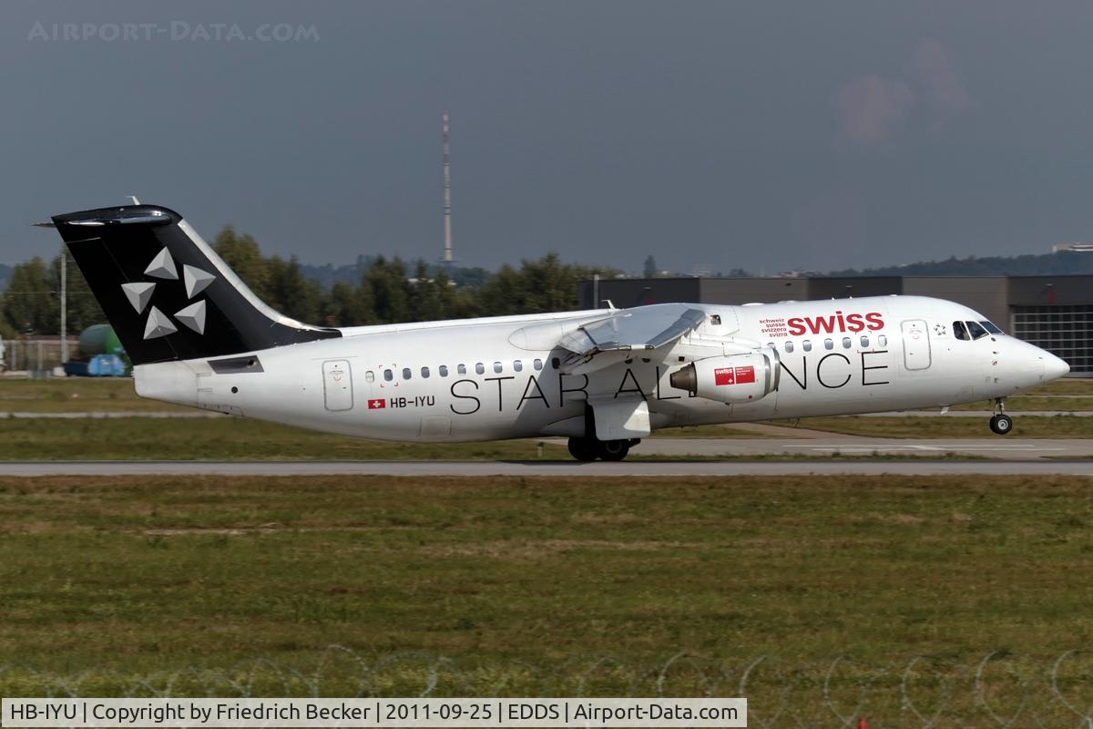 HB-IYU, 2000 British Aerospace Avro 146-RJ100 C/N E3379, departure via RW07