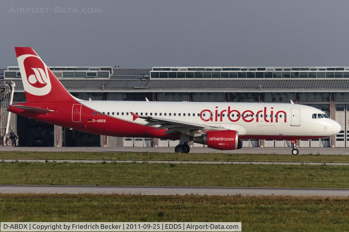 D-ABDX, 2009 Airbus A320-214 C/N 3995, taxying to the active