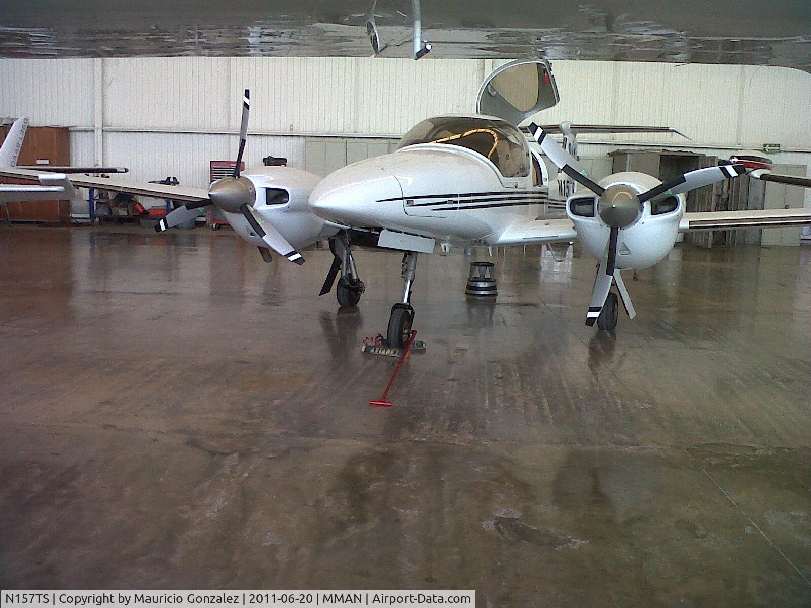 N157TS, Diamond DA-42 Twin Star C/N 42.AC121, Hangared at Avianet, MMAN. 
Monterrey, MX.