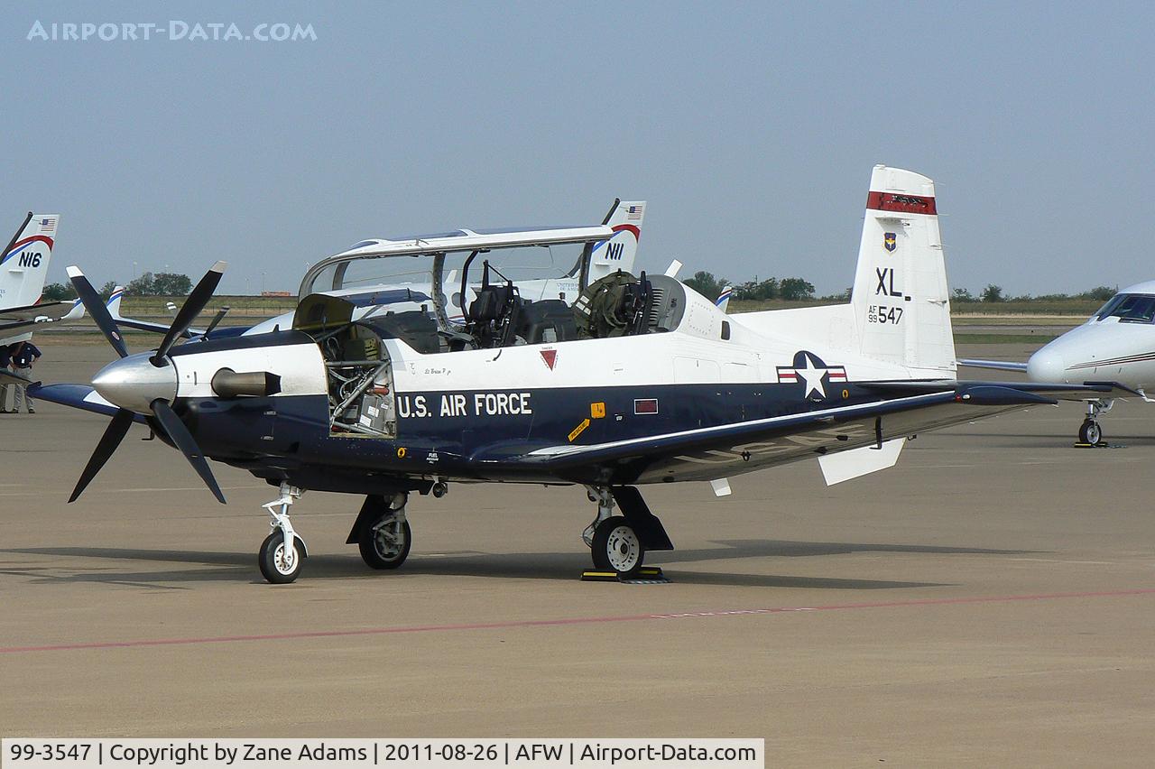 99-3547, 1999 Raytheon T-6A Texan II C/N PT-51, American Airlines At DFW Airport
