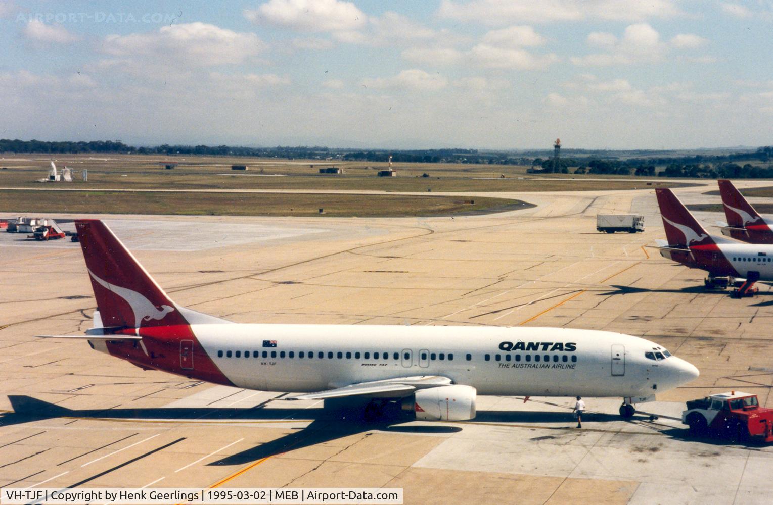 VH-TJF, 1990 Boeing 737-476 C/N 24431, Qantas