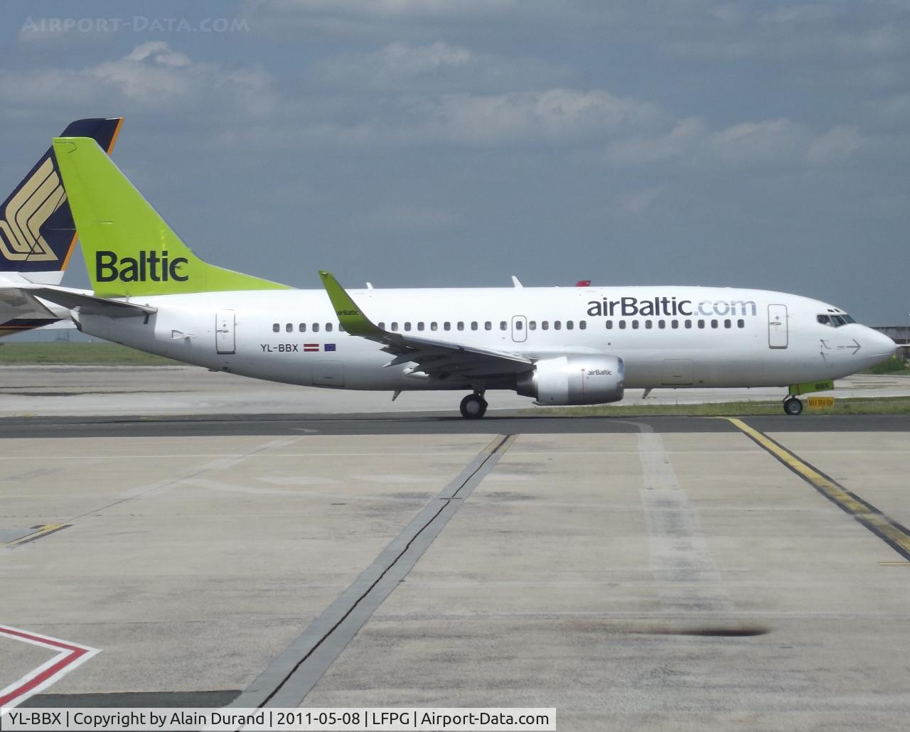 YL-BBX, 1999 Boeing 737-36Q C/N 30334, In the mix of 737-500s and 300s in use for serving Riga to/from CDG, the series 300s predominate.