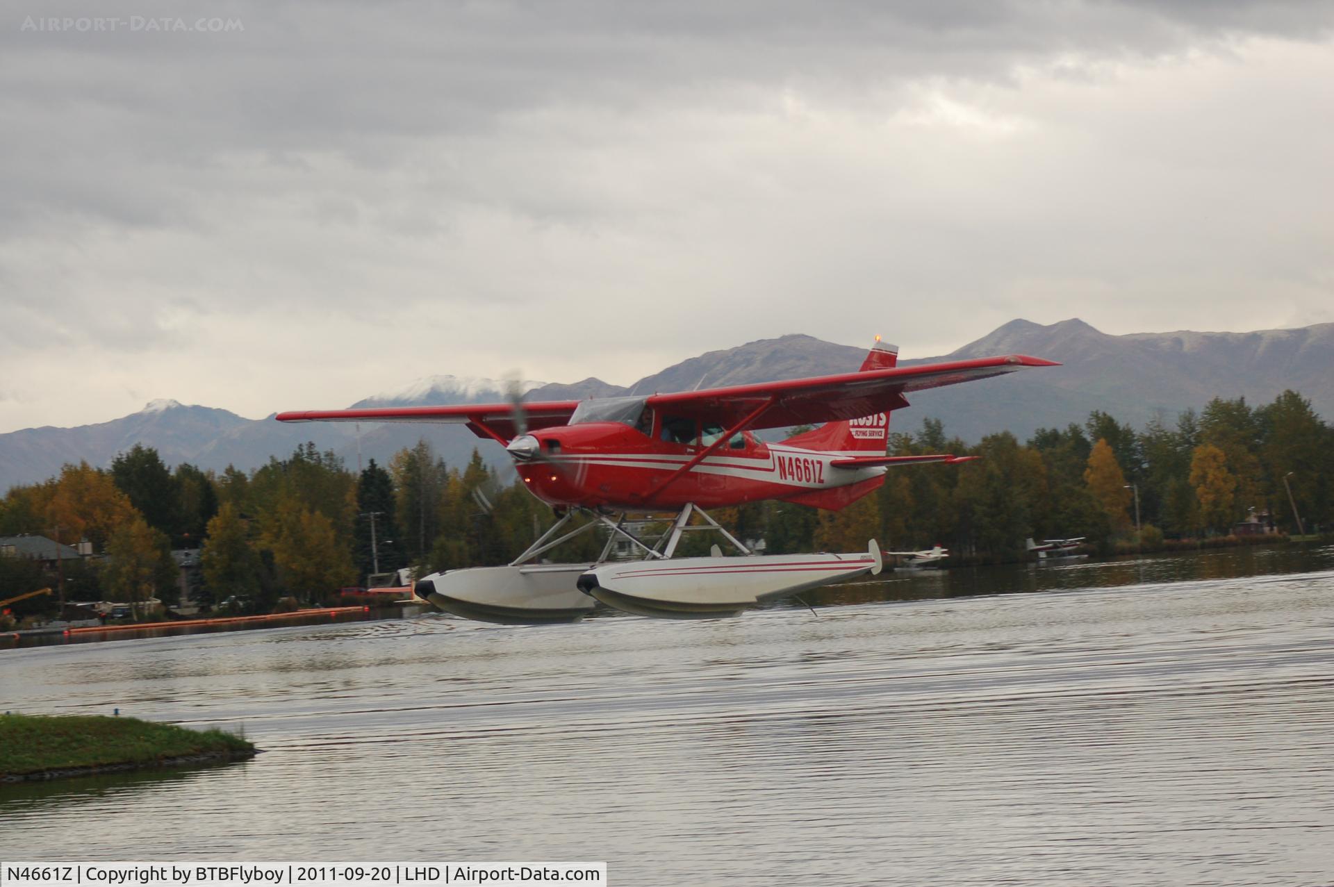 N4661Z, 1980 Cessna U206G Stationair C/N U20605998, Landing at Lake Hood Seaplane base Anchorage, AK