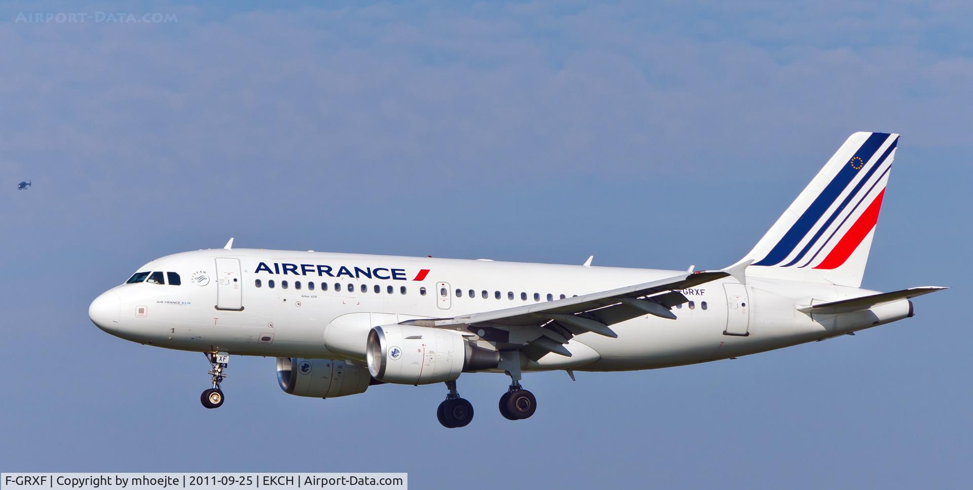 F-GRXF, 2003 Airbus A319-111 C/N 1938, Final approach Copenhagen Airport
