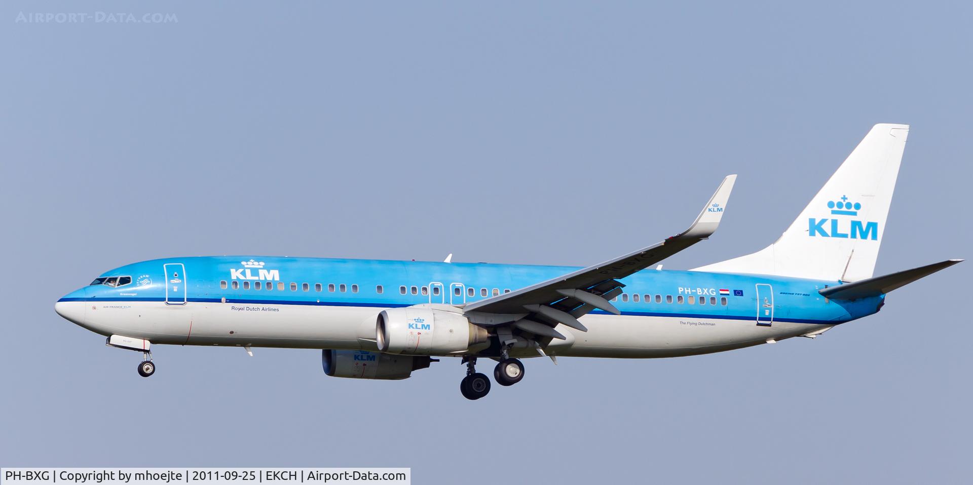 PH-BXG, 2000 Boeing 737-8K2 C/N 30357, Final approach Copenhagen Airport
