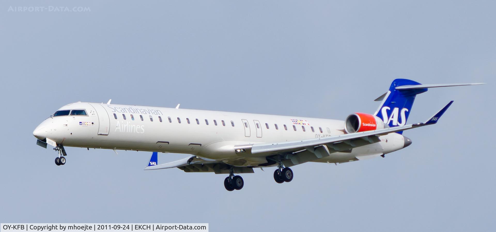 OY-KFB, 2008 Bombardier CRJ-900 (CL-600-2D24) C/N 15211, Final approach Copenhagen Airport