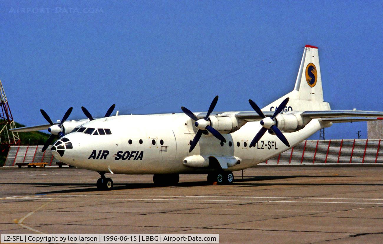 LZ-SFL, Antonov An-12BP C/N 4342101, Burgas BOJ Bulgaria 15.6.96