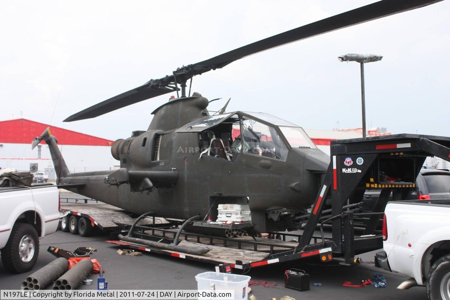 N197LE, 1983 Bell AH-1F Cobra C/N 83-24197, AH-1F