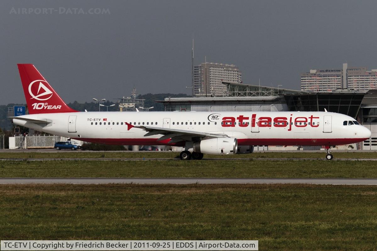 TC-ETV, 2003 Airbus A321-231 C/N 1950, taxying to the active
