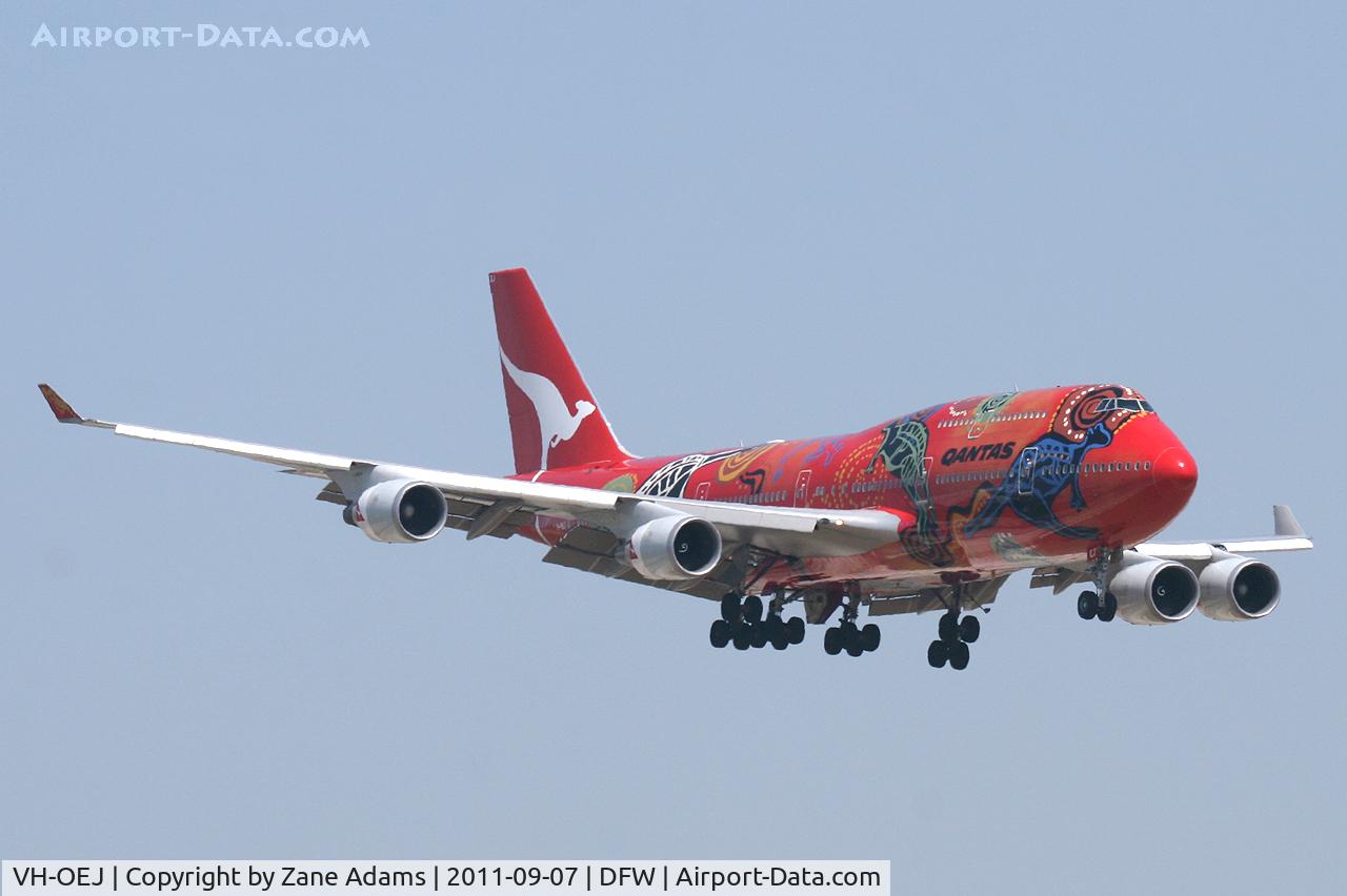 VH-OEJ, 2003 Boeing 747-438/ER C/N 32914, Wunala Dreaming - Qantas 747 arriving at DFW Airport