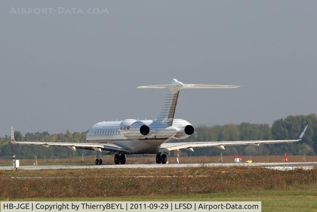 HB-JGE, 2008 Bombardier BD-700-1A10 Global Express C/N 9287, See at Dijon-Longvic at noon