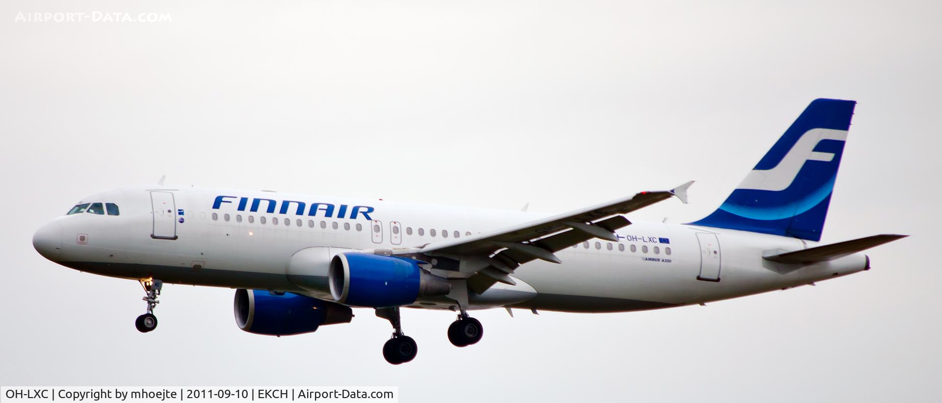 OH-LXC, 2001 Airbus A320-214 C/N 1544, Final Copenhagen Airport