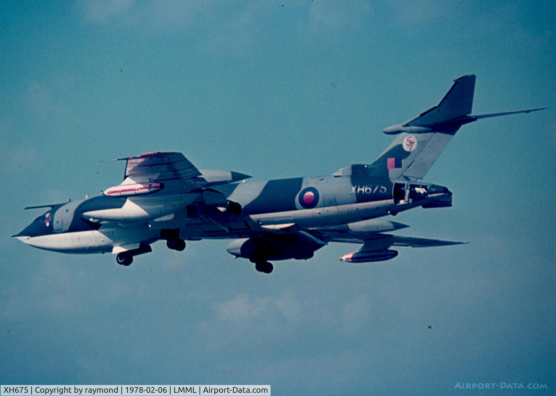 XH675, 1961 Handley Page Victor K.2 C/N HP80/60, Victor XH675 57Sqd RAF