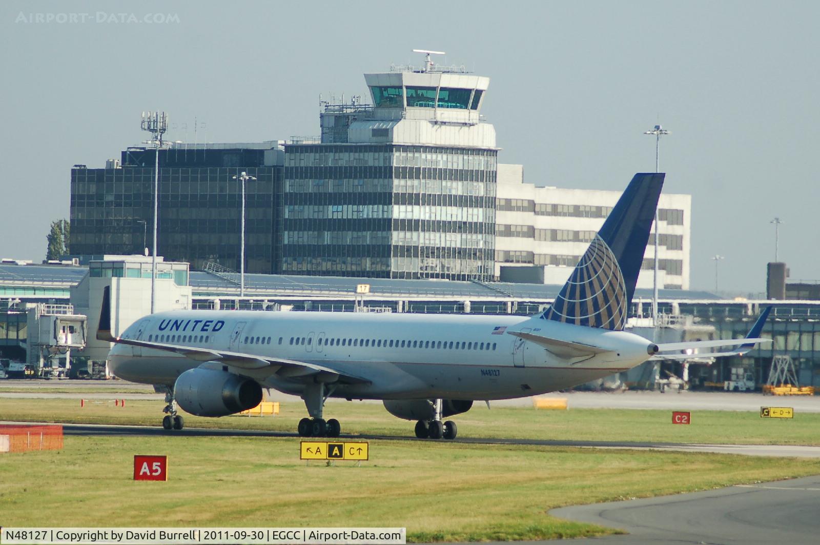 N48127, 1998 Boeing 757-224 C/N 28968, United Boeing 757 Taxiing at Manchester Airport.