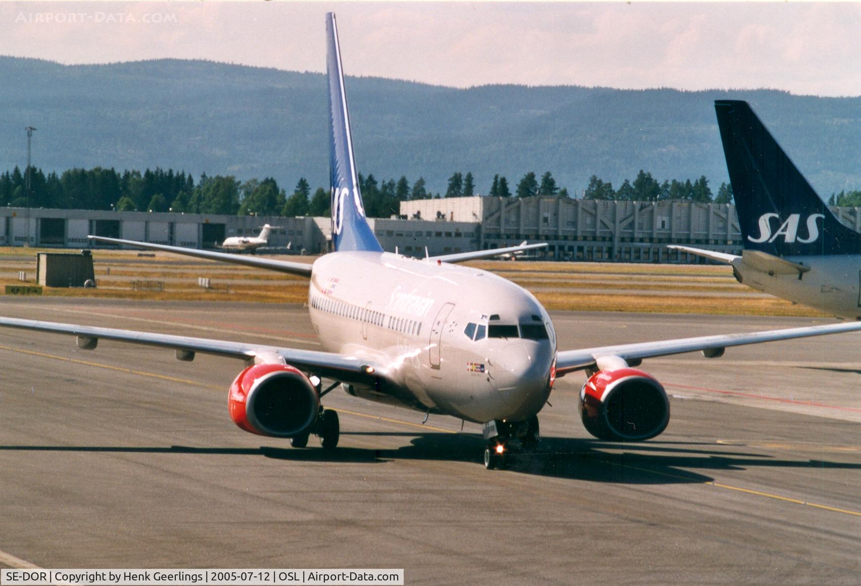 SE-DOR, 1999 Boeing 737-683 C/N 28305, SAS - Scandinavian