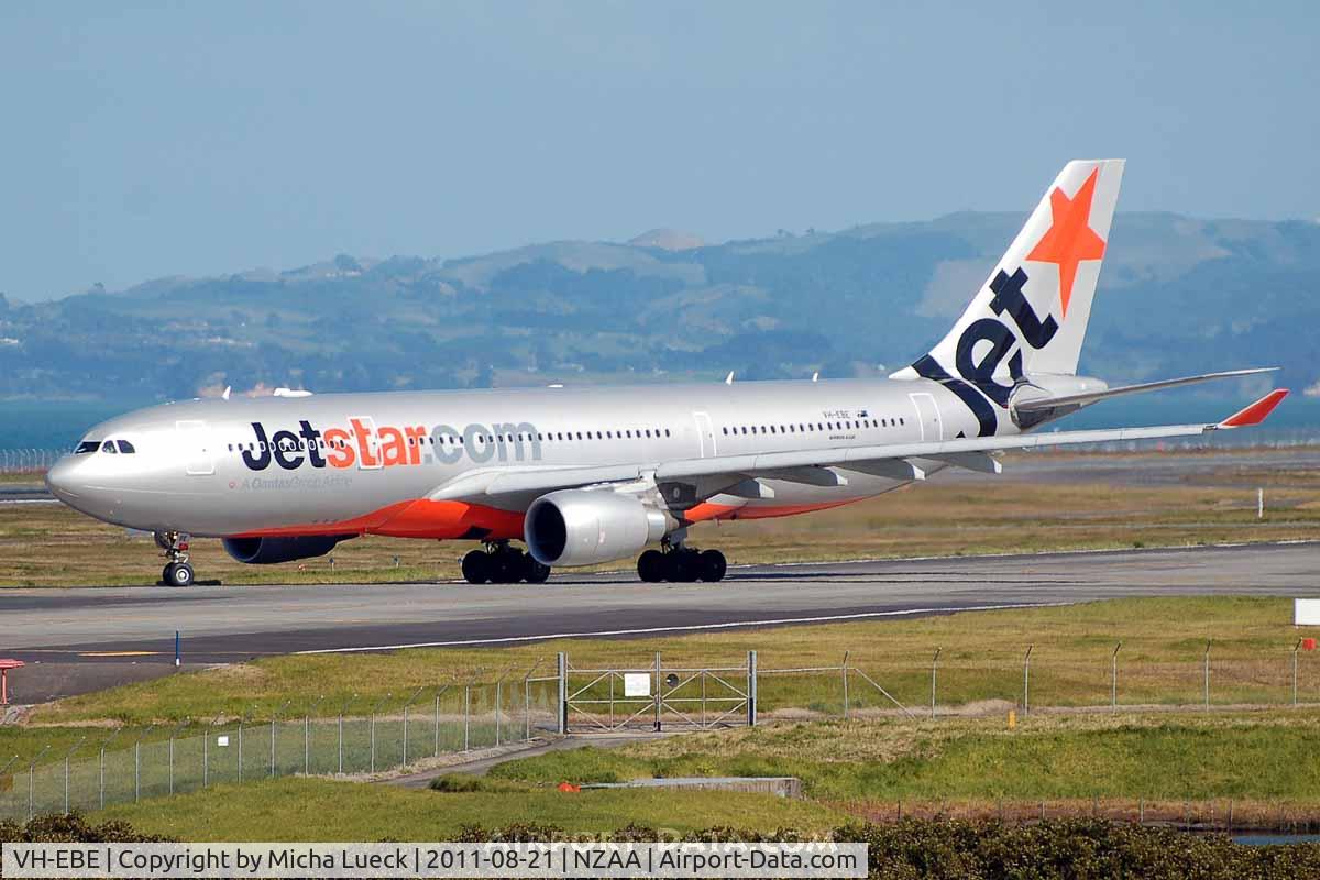 VH-EBE, 2007 Airbus A330-202 C/N 842, At Auckland