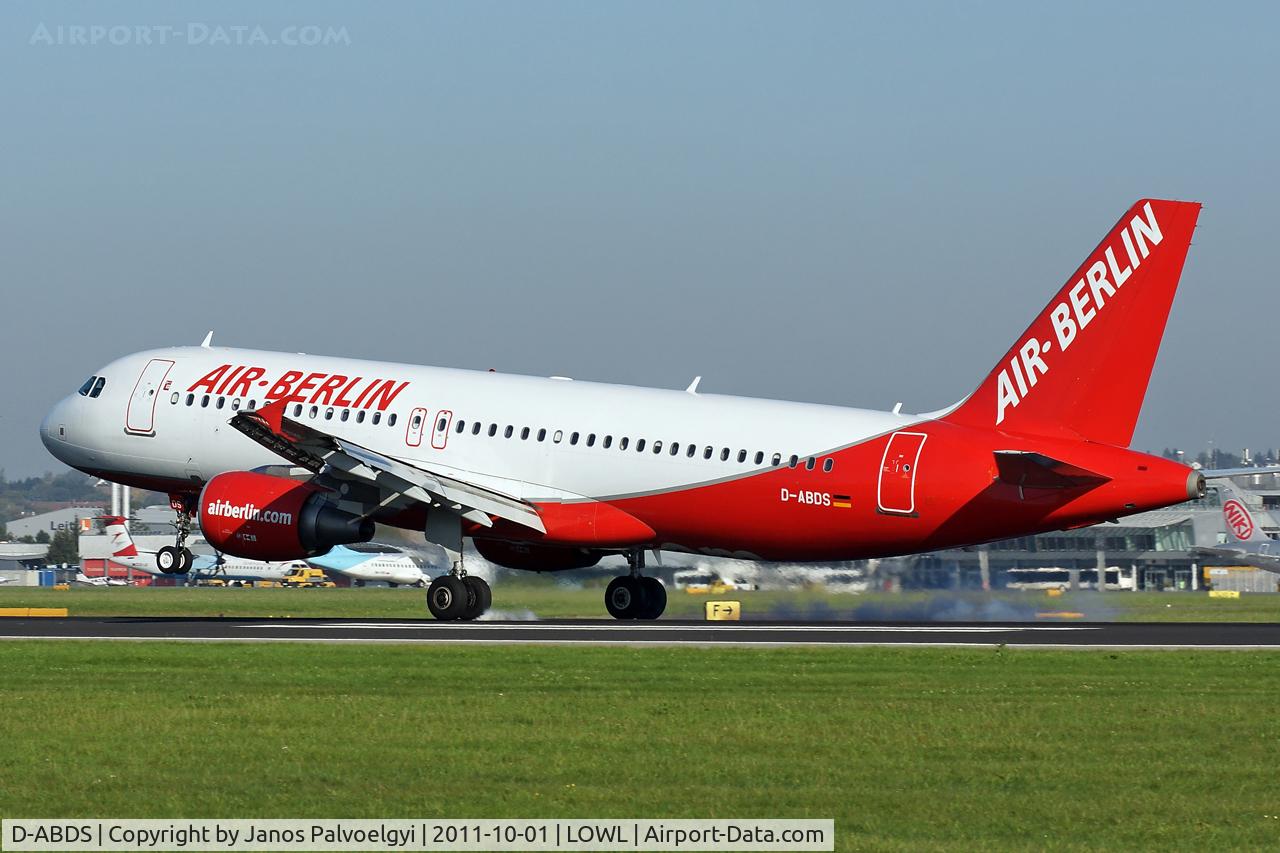D-ABDS, 2007 Airbus A320-214 C/N 3289, Air Barlin Airbus A320-214 touch down in LOWL/LNZ