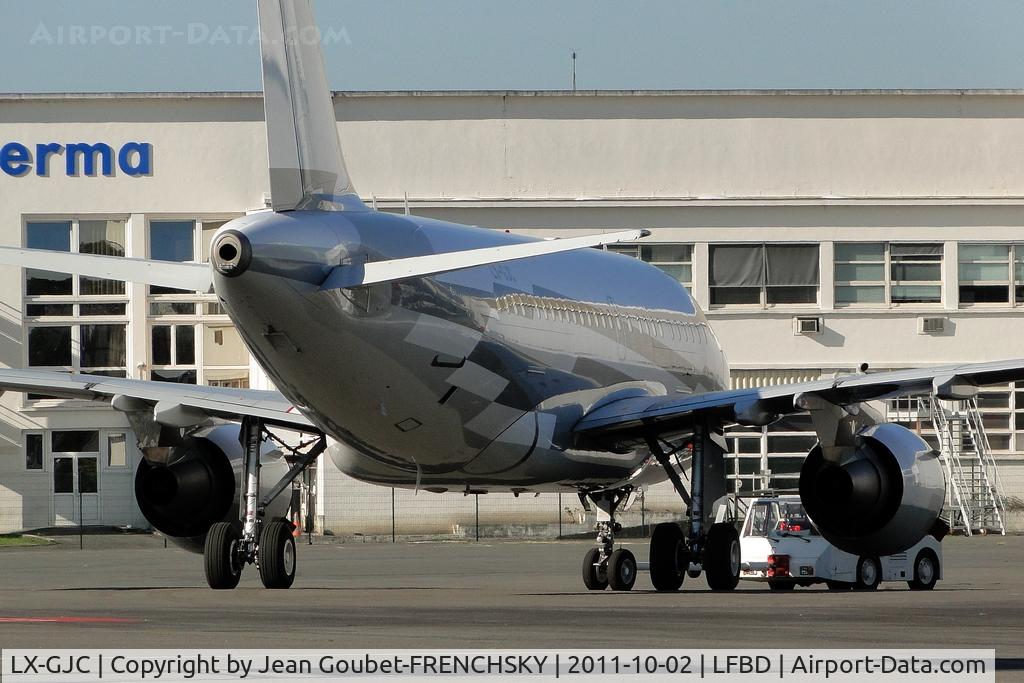 LX-GJC, 2007 Airbus ACJ318 (A318-112/CJ) C/N 3100, au push pour un départ sur Zurich dans la soirée