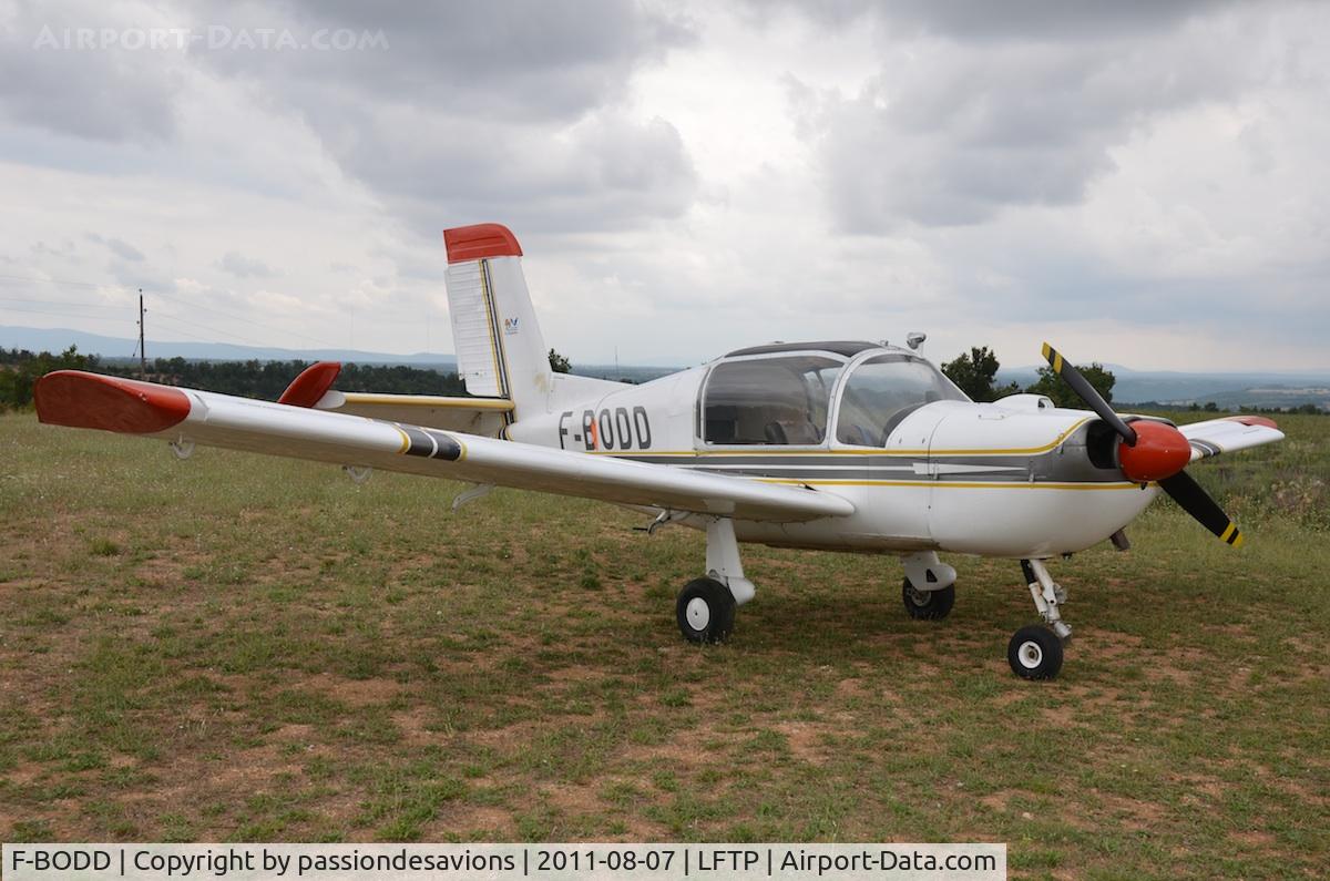 F-BODD, Morane-Saulnier MS-893A Rallye Commodore 180 C/N 10661, waiting for tracting a glider