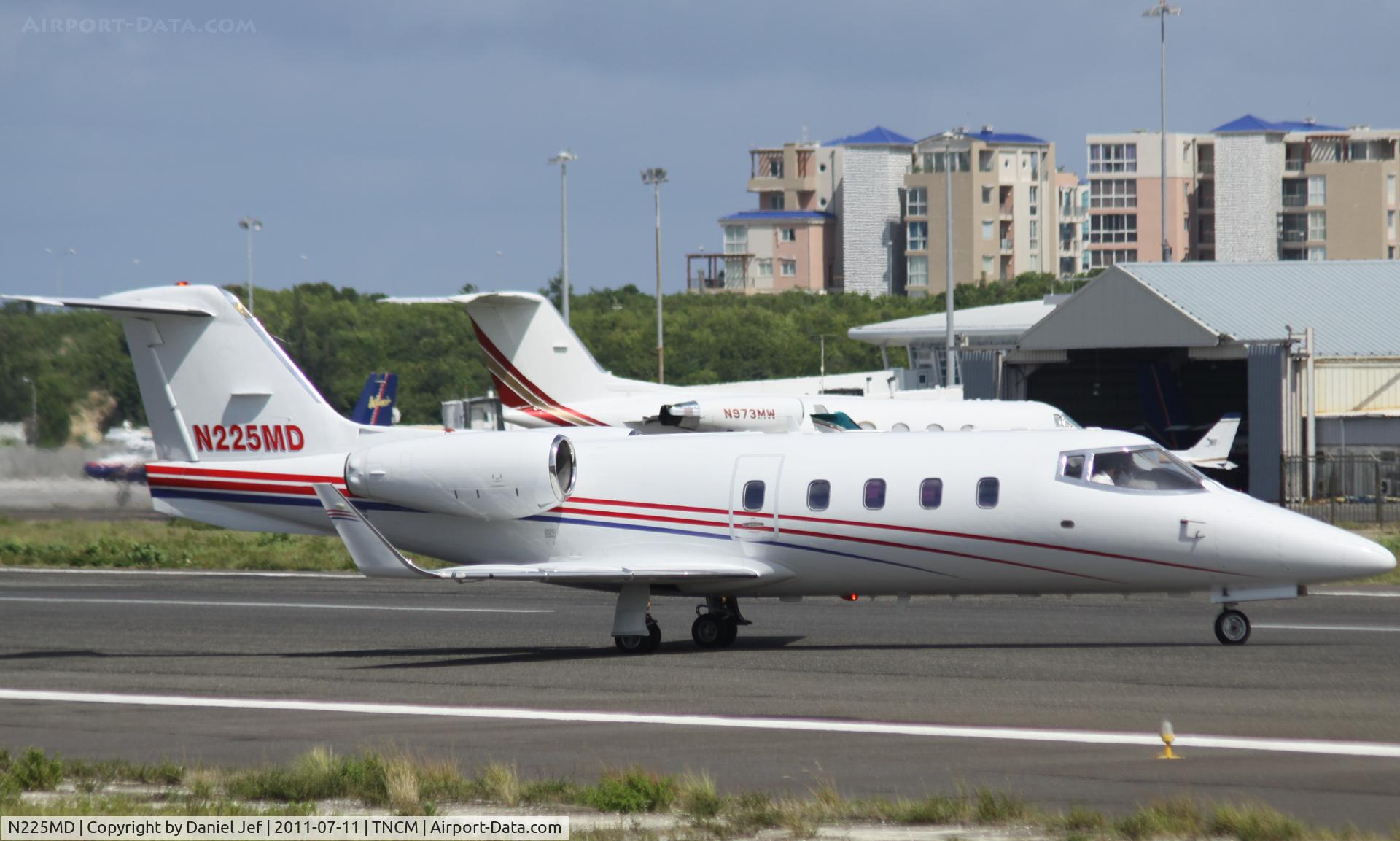 N225MD, 1983 Gates Learjet 55 C/N 085, N225MD back tracking the active for parking at TNCM