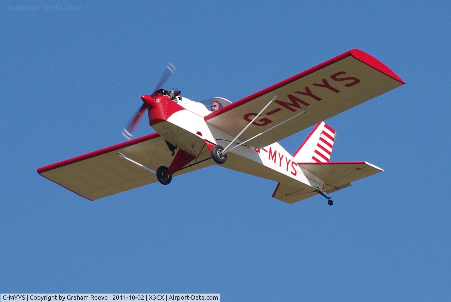 G-MYYS, 1995 Team Mini-Max C/N PFA 186-11989, Just taken off.