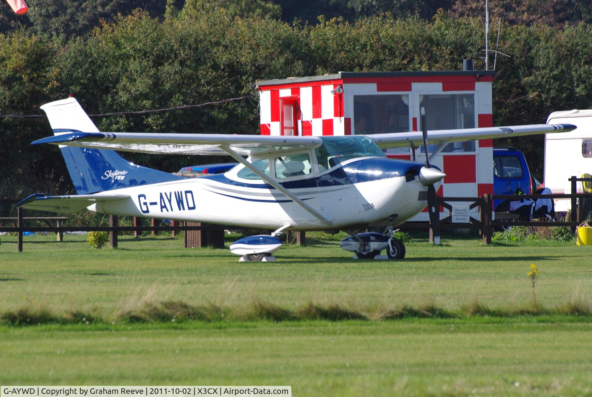 G-AYWD, 1971 Cessna 182N Skylane C/N 182-60468, Parked at Northrepss.