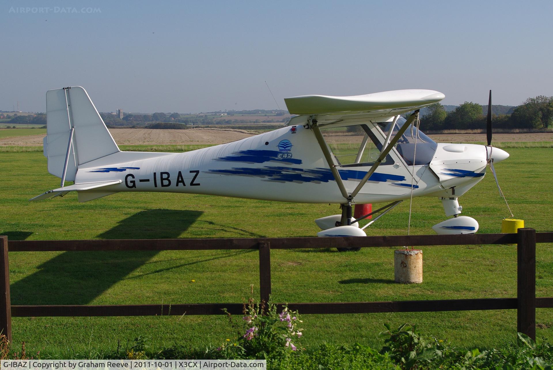 G-IBAZ, 2004 Comco Ikarus C42 FB100 C/N 0409-6622, Parked at Northrepps.