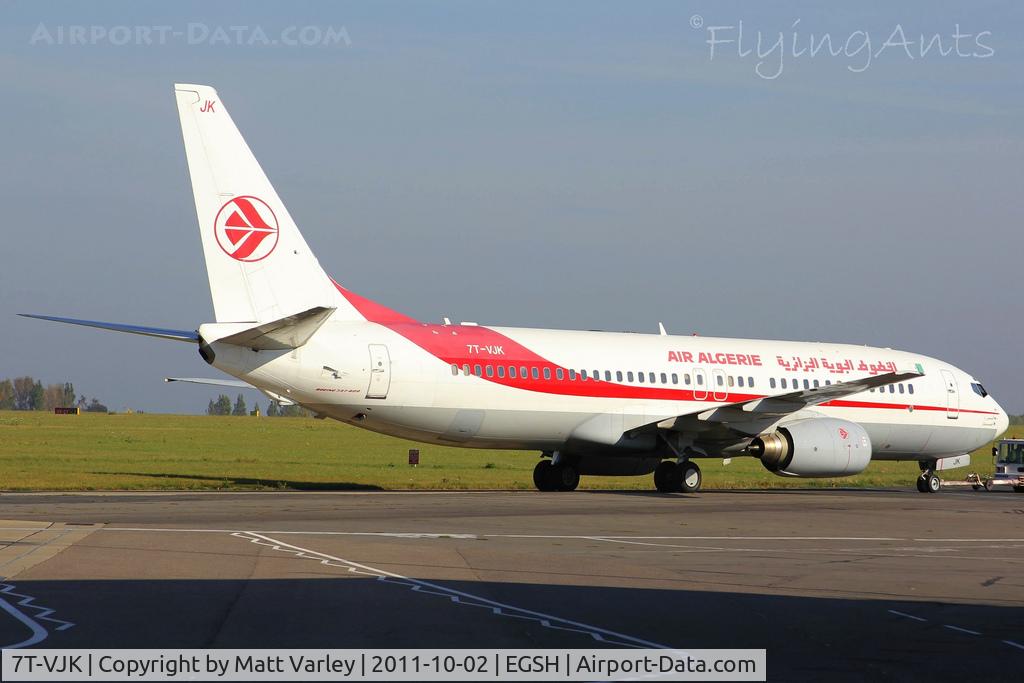 7T-VJK, 2000 Boeing 737-8D6 C/N 30203, Being towed to Air Livery for spray.