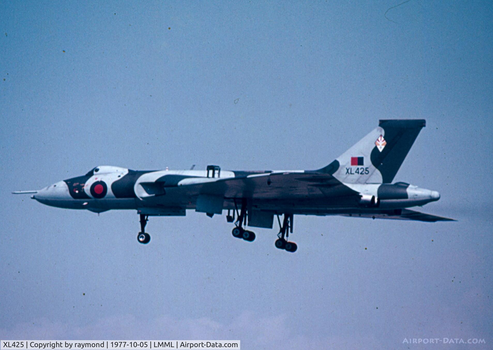 XL425, 1962 Avro Vulcan B.2 C/N Set 43, Vulcan XL425 617Sqd RAF