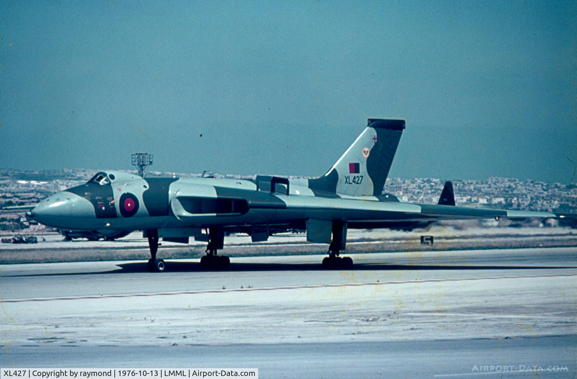 XL427, 1962 Avro Vulcan B.2 C/N Set 45, Vulcan XL427 9Sqd RAF