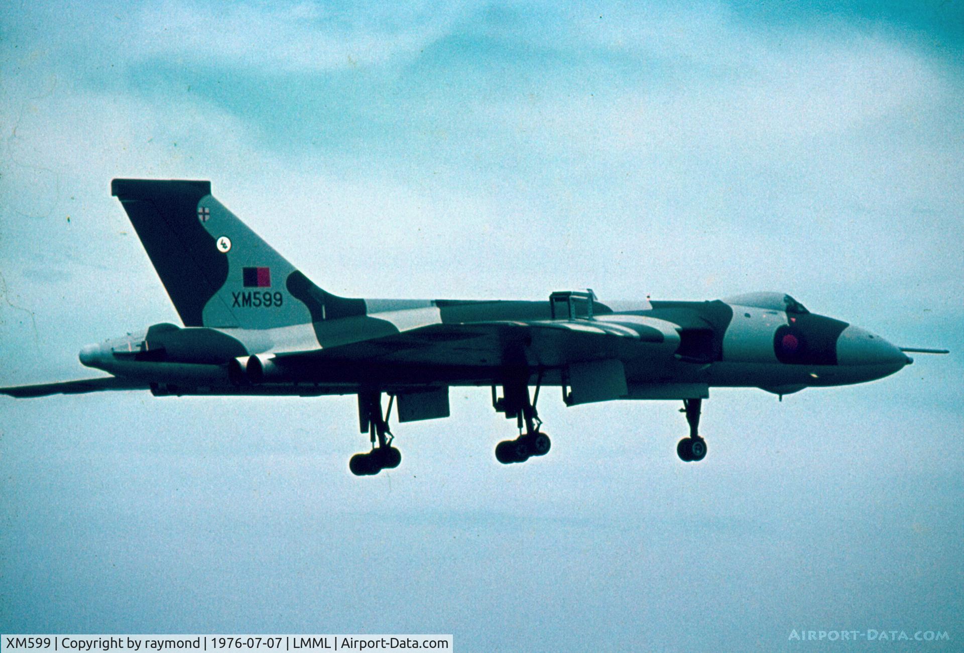 XM599, 1963 Avro Vulcan B.2 C/N Set 63, Vulcan XM599 44Sqd RAF