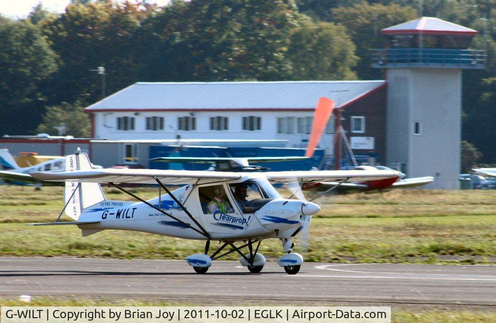 G-WILT, 2005 Comco Ikarus C42 FB100 C/N 0506-6687, Shot taken from Sunday Market Site