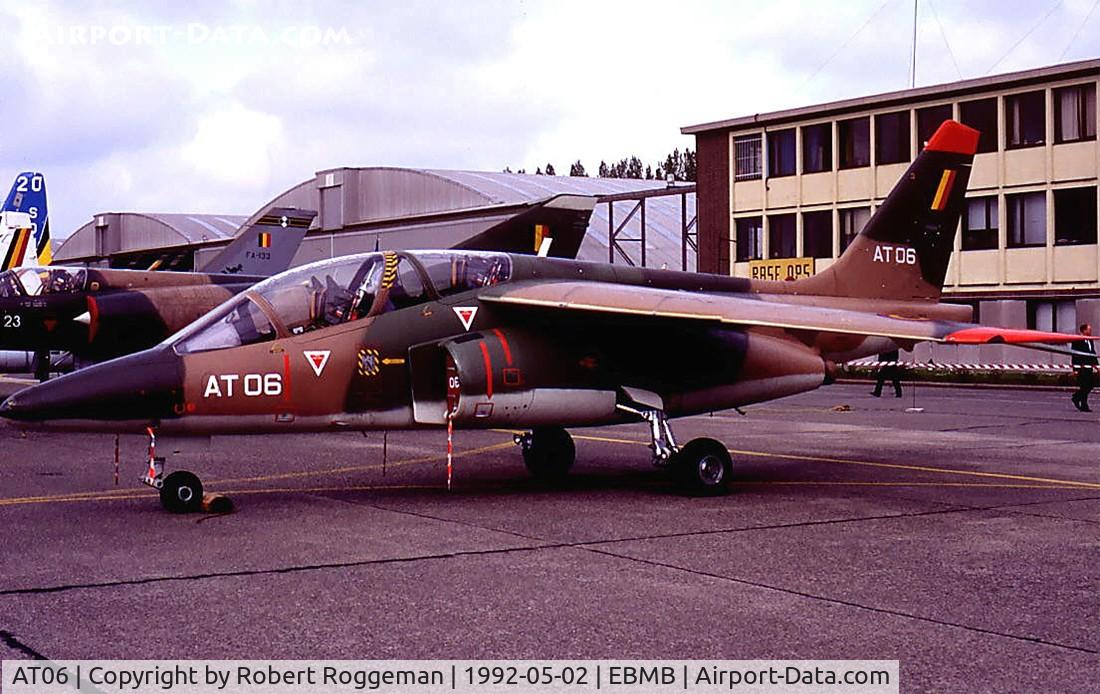 AT06, Dassault-Dornier Alpha Jet 1B C/N B06/1020, Open door.