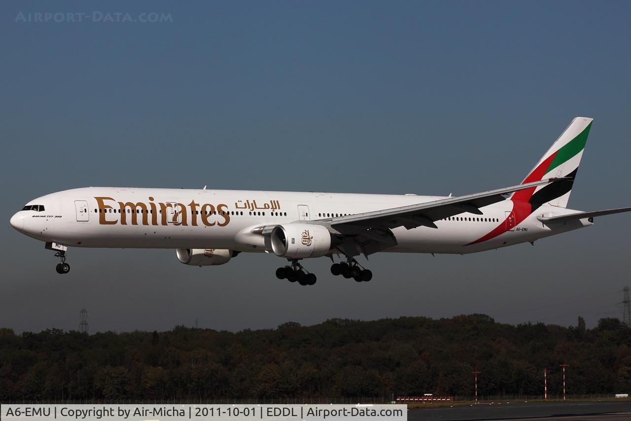 A6-EMU, 2002 Boeing 777-31H C/N 29064, Emirates, Boeing 777-31H, CN: 29064/0418