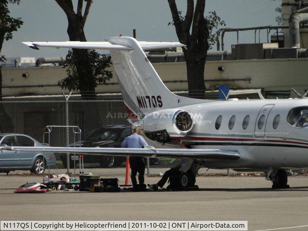 N117QS, Raytheon Aircraft Company 400A C/N RK-391, Appear to be discussing a possible engine problem