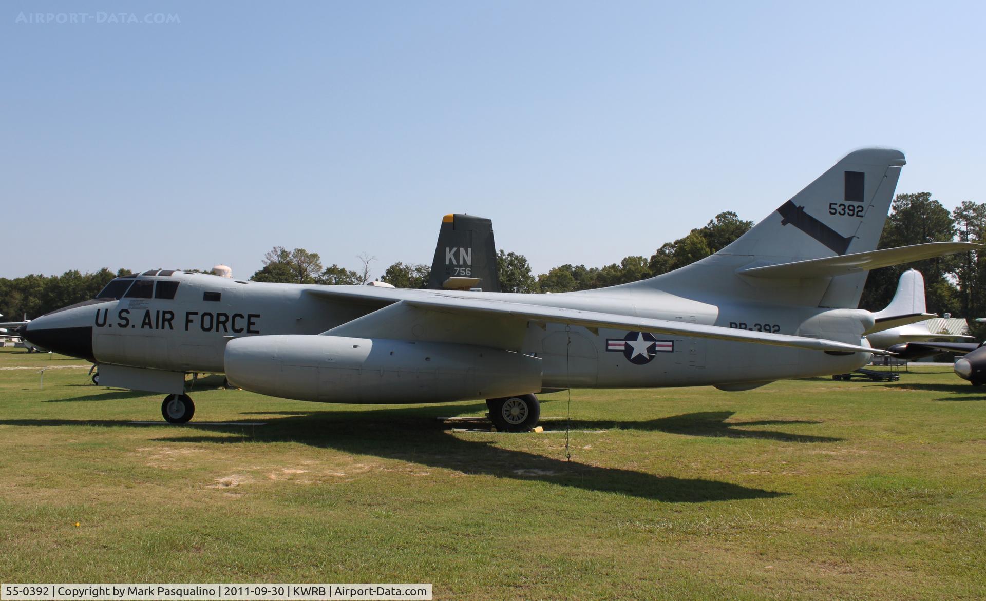 55-0392, 1955 Douglas WB-66D Destroyer C/N 45024, Douglas WB-66D