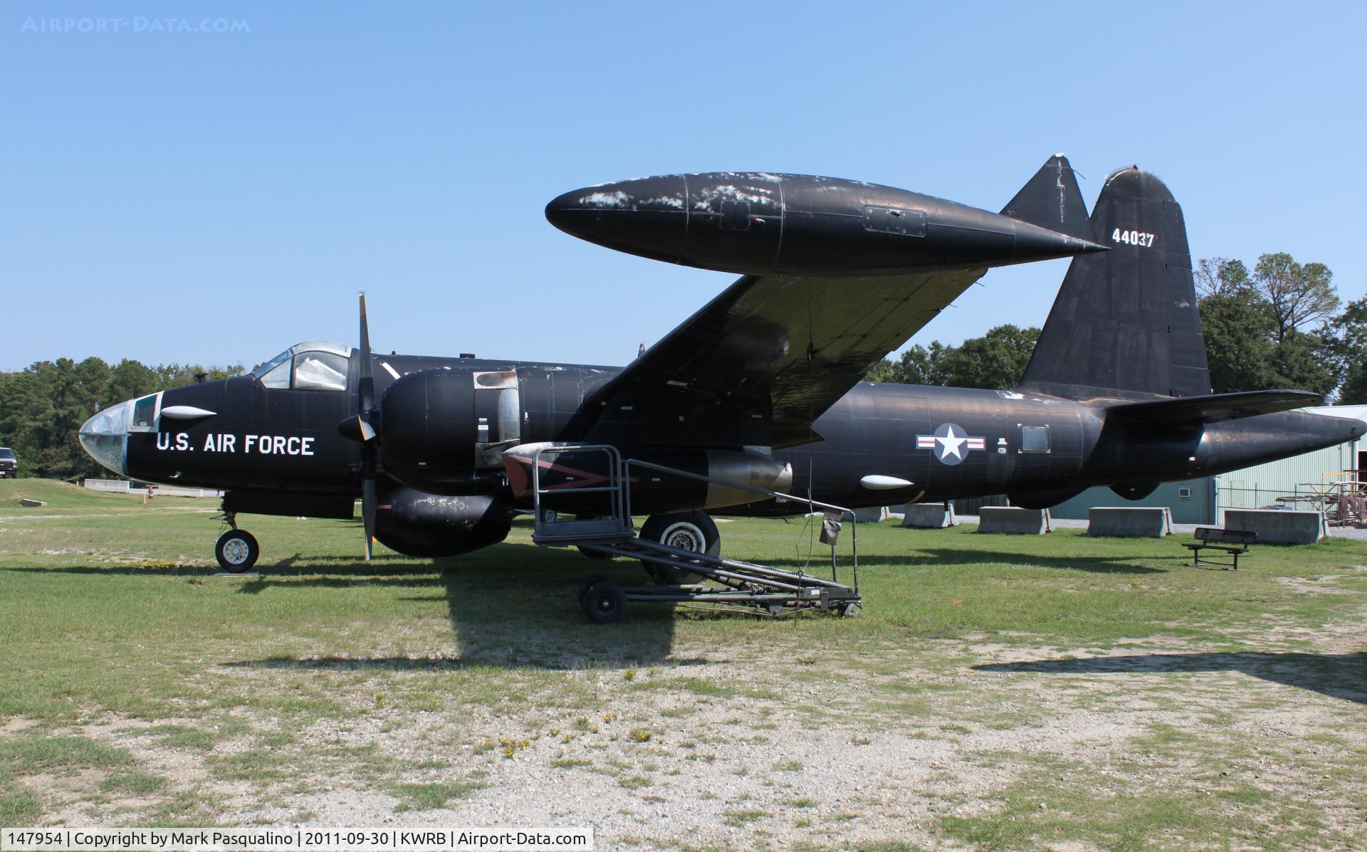 147954, Lockheed P2V-7S Neptune Neptune C/N 726-7204, Lockheed P2V-7S