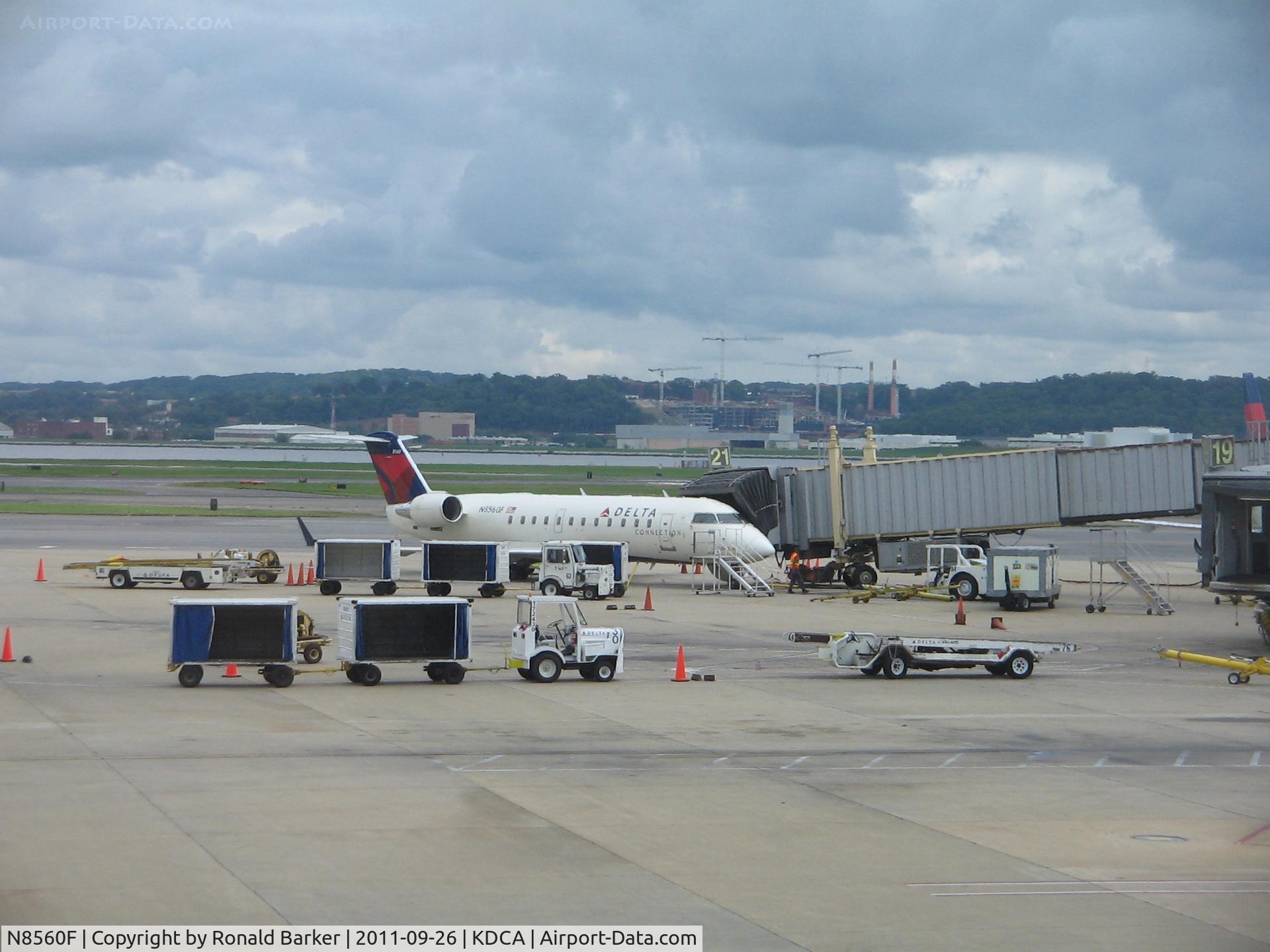N8560F, 2001 Bombardier CRJ-200LR (CL-600-2B19) C/N 7560, DCA, VA