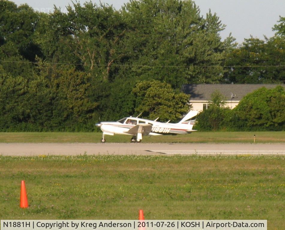 N1881H, 1977 Piper PA-28R-201 Cherokee Arrow III C/N 28R-7737015, EAA AirVenture 2011