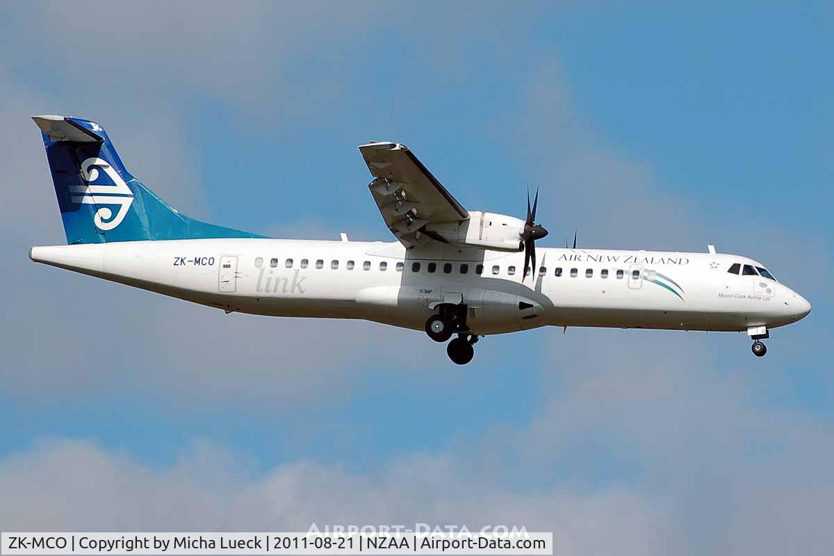 ZK-MCO, 1999 ATR 72-212A C/N 628, At Auckland