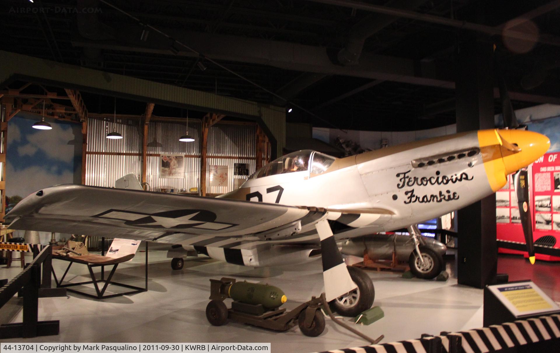 44-13704, 1944 North American P-51D-5-NA Mustang C/N 109-27337, North American P-51D