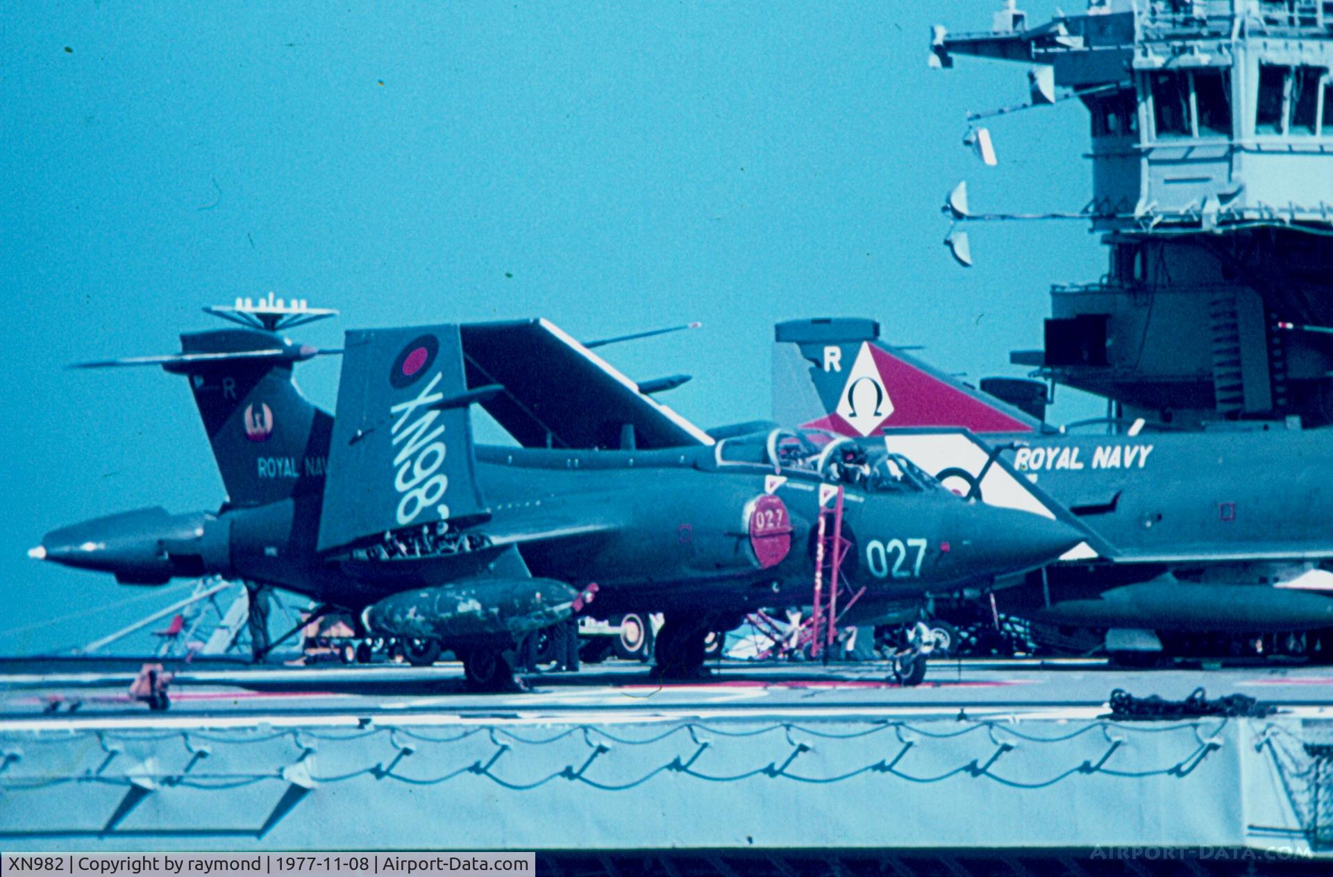 XN982, 1965 Hawker Siddeley Buccaneer S.2A C/N B3-09-63, Buccaneer XN982/027 809Sqd Royal Navy aboard HMS Ark Royal in Grand Harbour, Malta