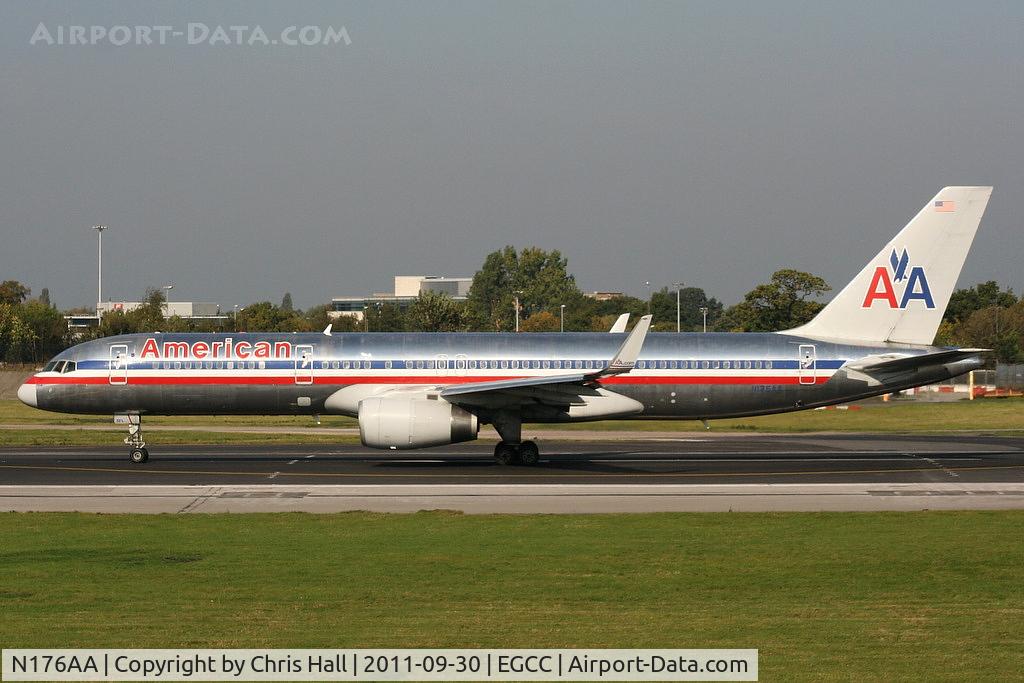 N176AA, 2001 Boeing 757-223 C/N 32395/994, American Airlines