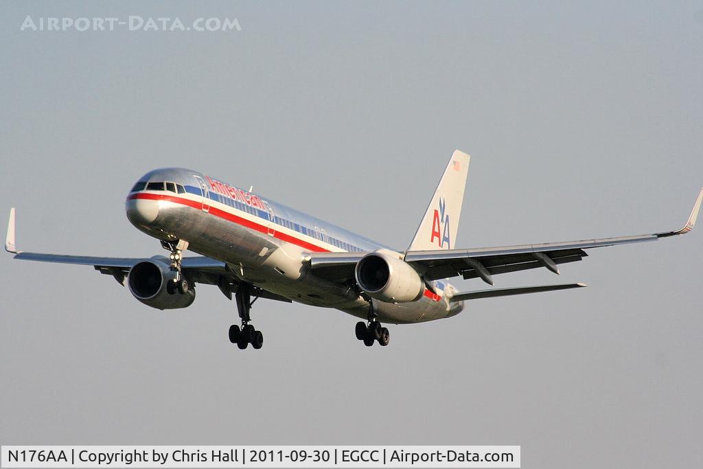 N176AA, 2001 Boeing 757-223 C/N 32395/994, American Airlines