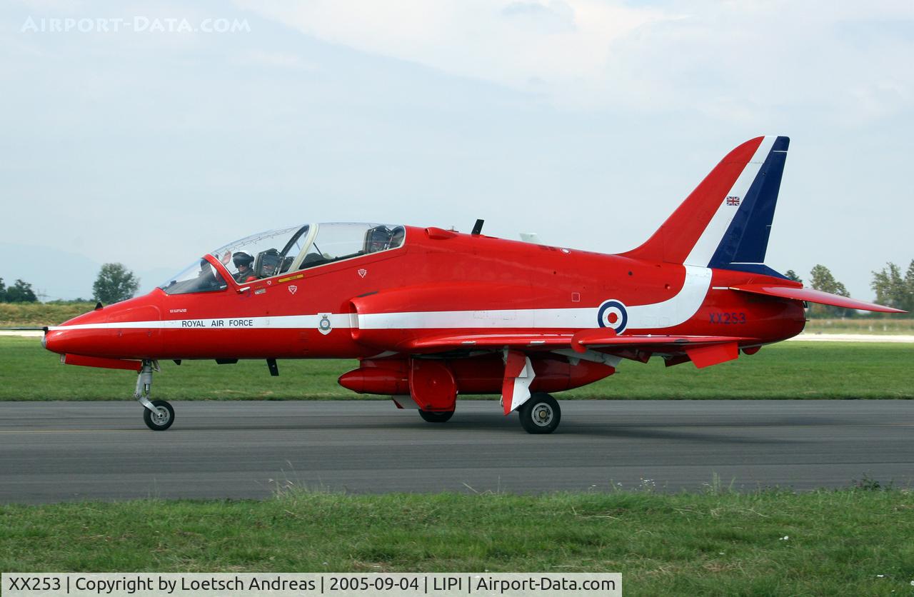 XX253, 1978 Hawker Siddeley Hawk T.1A C/N 089/312089, Red Arrows