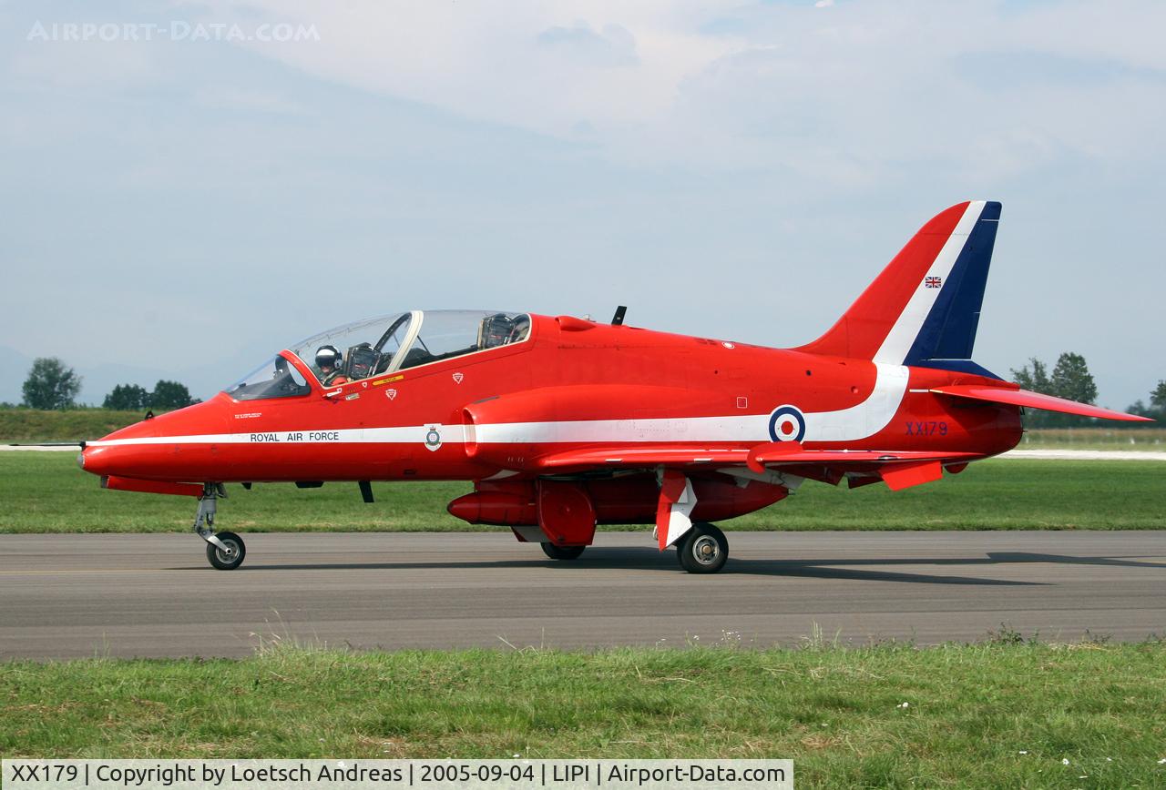 XX179, 1977 Hawker Siddeley Hawk T.1W C/N 026/312026, Red Arrows