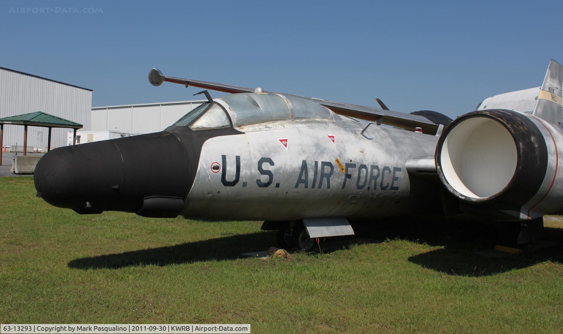 63-13293, 1952 Martin WB-57F Canberra C/N 173, Martin WB-57F