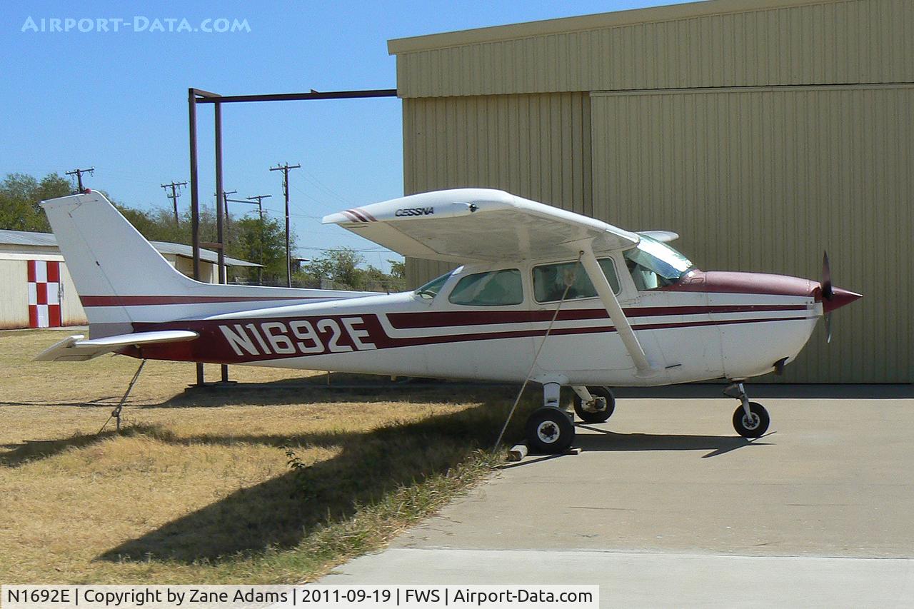 N1692E, 1978 Cessna 172N C/N 17271096, At Spinks Airport - Fort Worth, TX