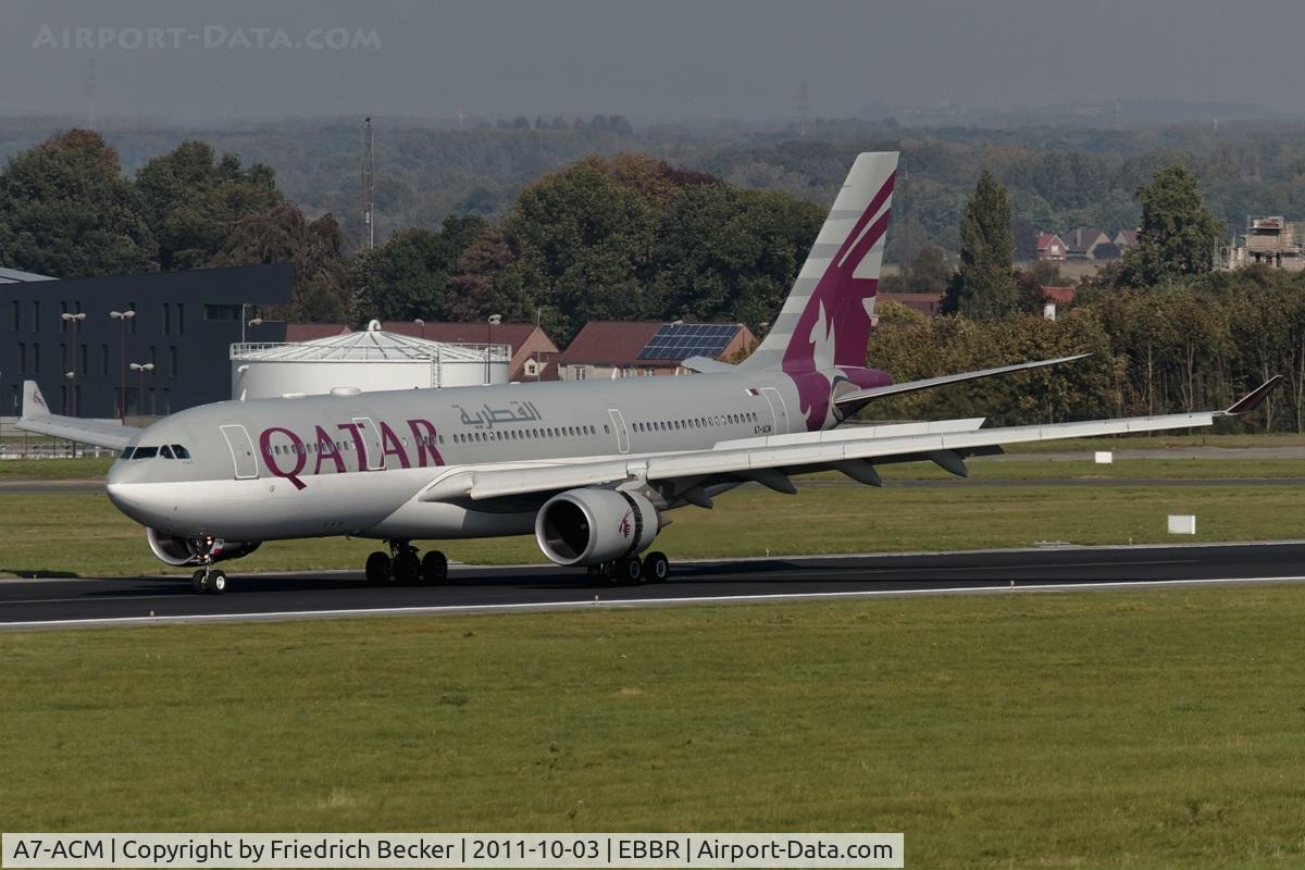 A7-ACM, 2007 Airbus A330-202 C/N 849, decelerating after touchdown